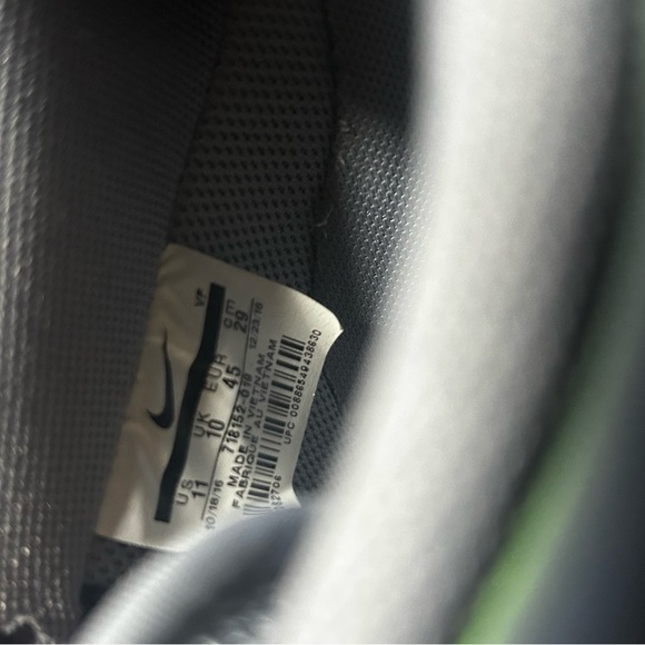 Air Force 1 size 11 Beautiful!!! - Picture 7 of 11